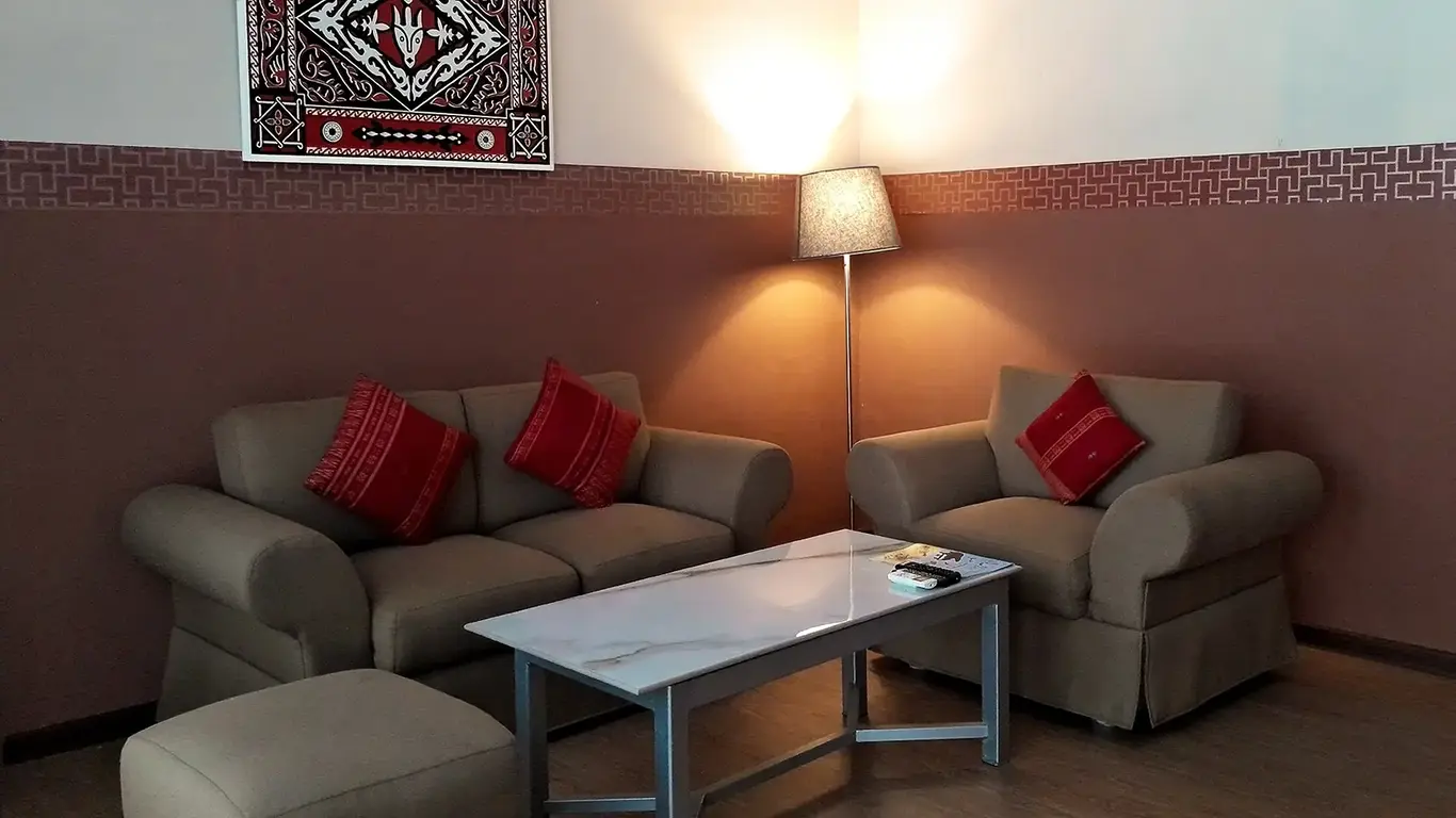 Toba Suite 2