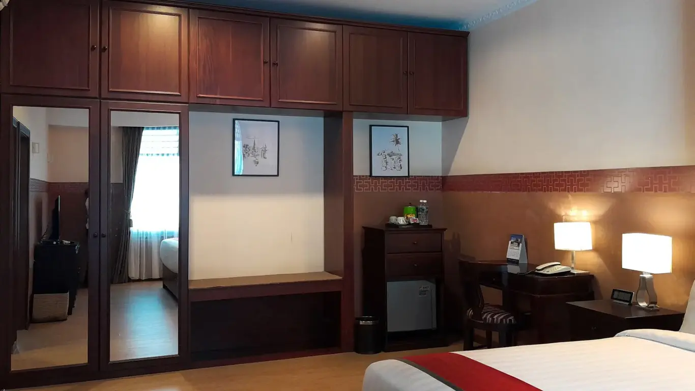 Toba Suite 3